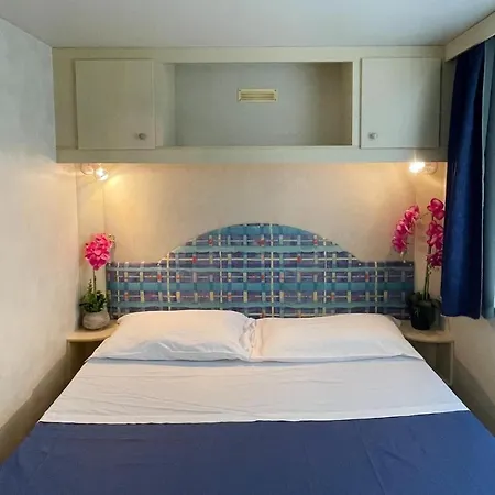 Pet Friendly Stacaravan Туоро-суль-Тразимено